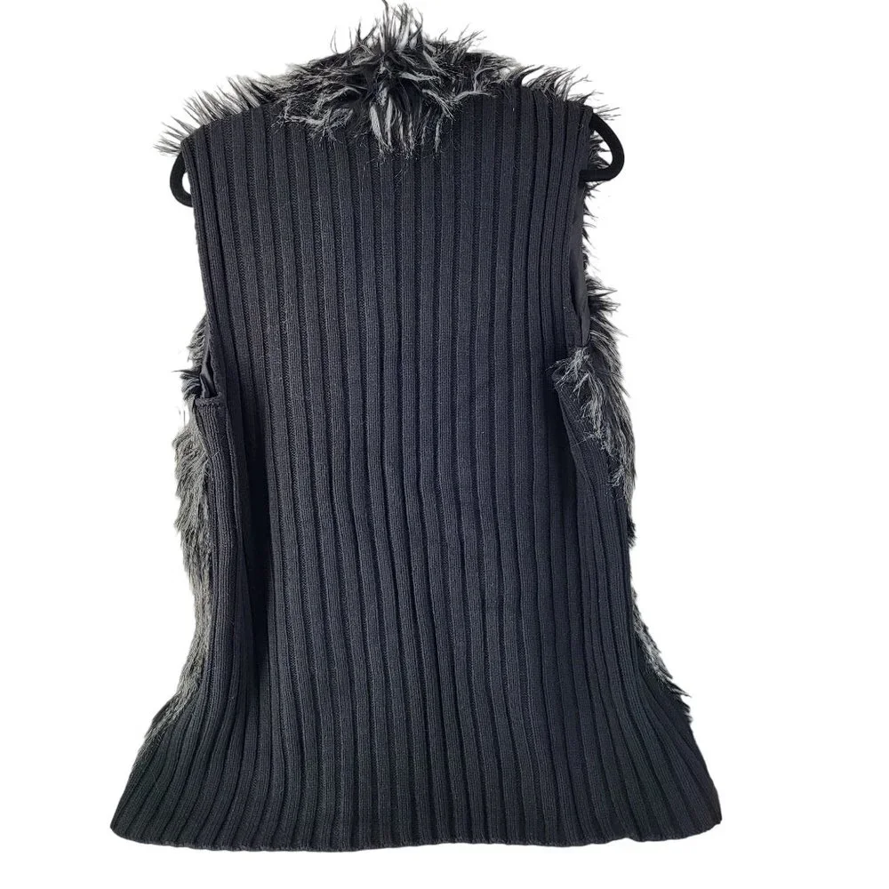 Womens Adrianna Papell Faux Fur Vest Black & Gray Size 1X  NWT - Picture 2 of 7